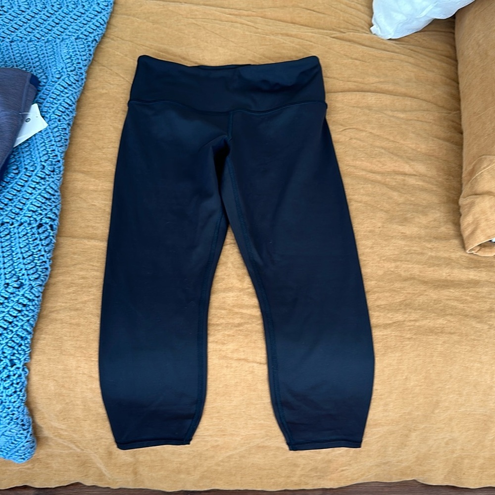 NWOT Athleta Elation Train 7/8 tight